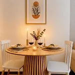: Intime Au Bord Du Des Gaillands Et Pistes De Appartement