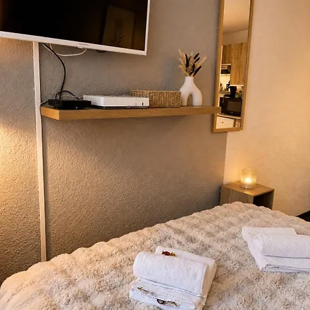 : Intime Au Bord Du Des Gaillands Et Pistes De Appartamento